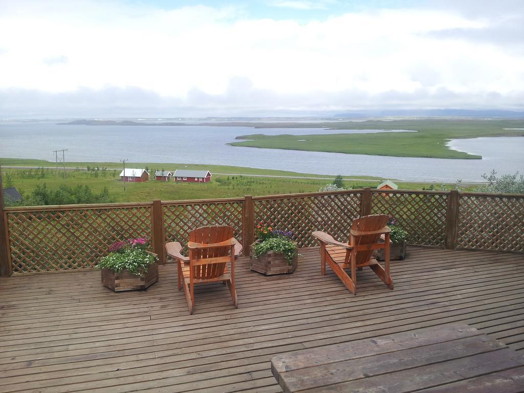Vindheimar - Great View - Hot Tub Holiday home Skeljabrekka